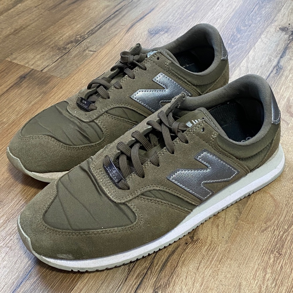 New Balance‎ 420 Olive Green Silver Metallic Sneakers WL420DT2 Womens Size 9